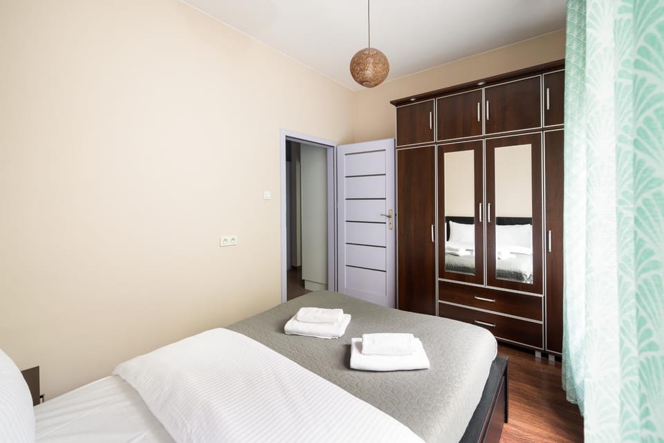 Bed, Photo of the whole room, Bedroom, towels, wardrobe