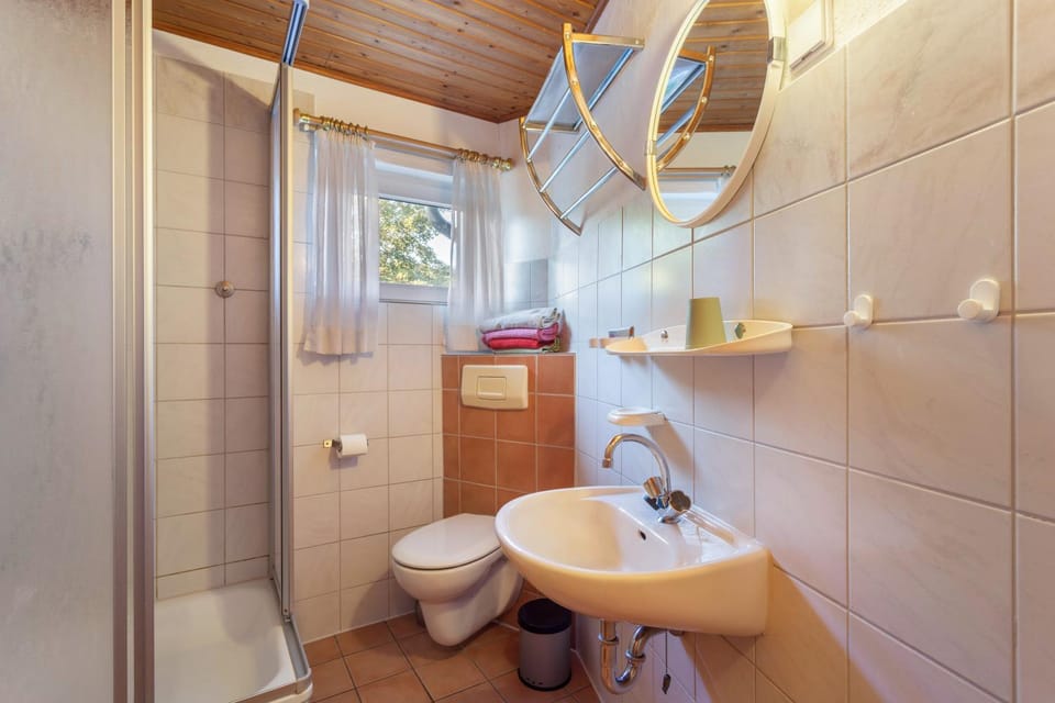 Bathroom, Living room