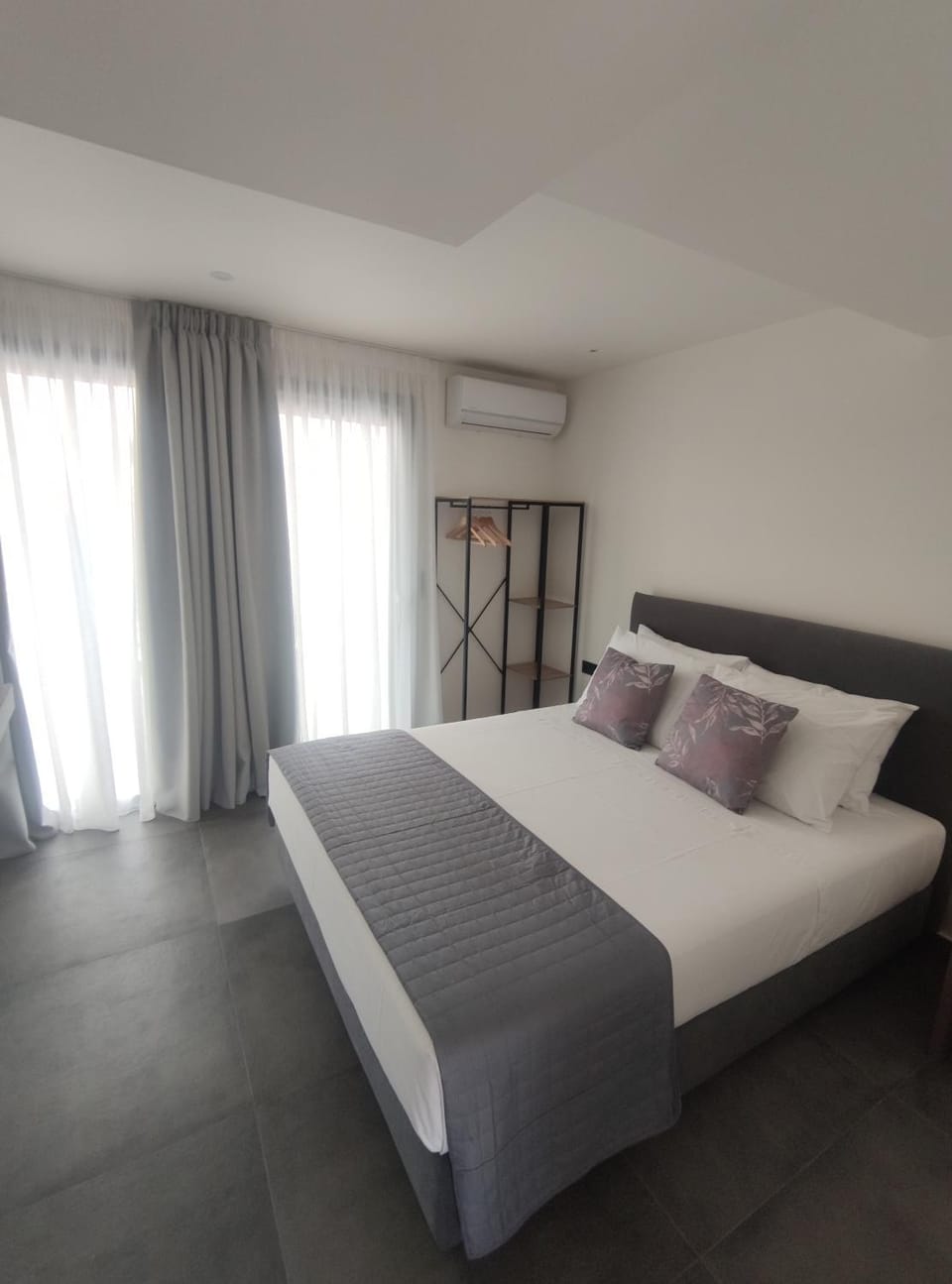Zen Private Studio Apartment in Ioannina