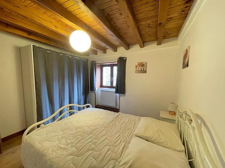 Maison chaleureuse et rustique House in Auvergne-Rhône-Alpes