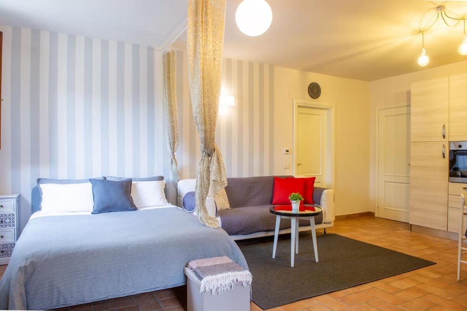 Living room, Photo of the whole room