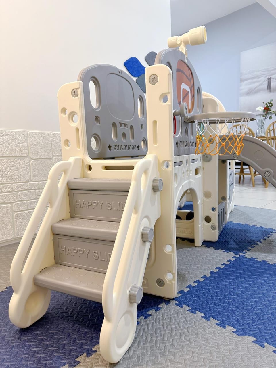 Children play ground, Living room
