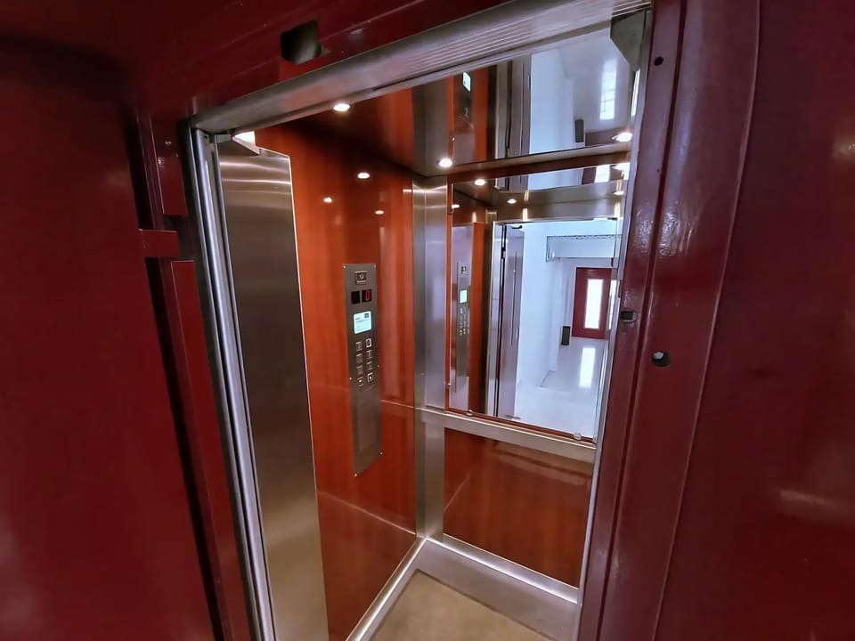 elevator