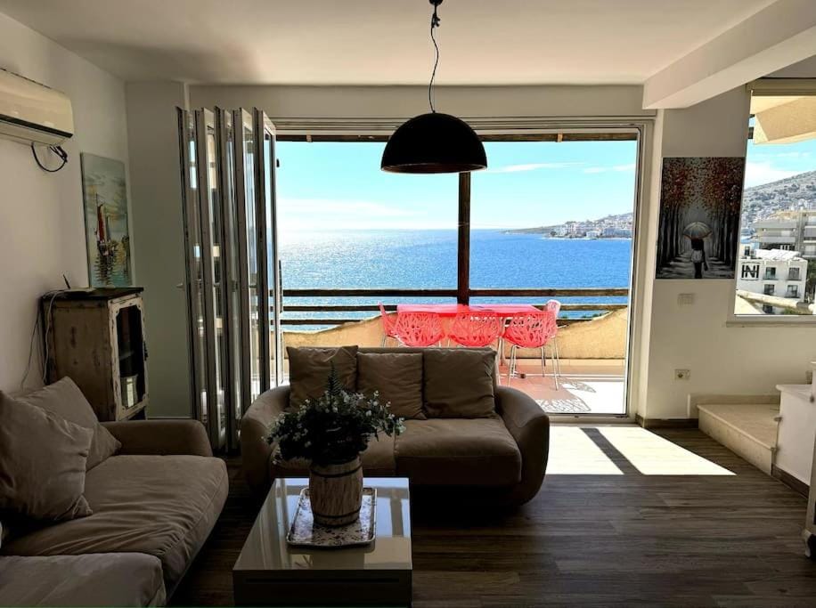 Day, Natural landscape, View (from property/room), Balcony/Terrace, Living room, Seating area, Dining area, Sea view