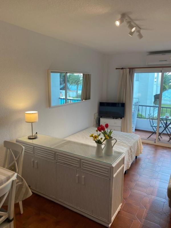 PALMERAS 55 Menyber Apartment in Nerja