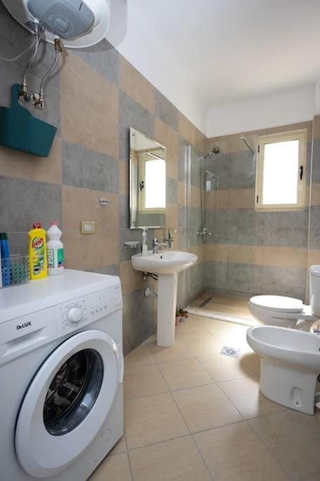 Central Seaview Apartment by PikHost Apartment in Vlorë