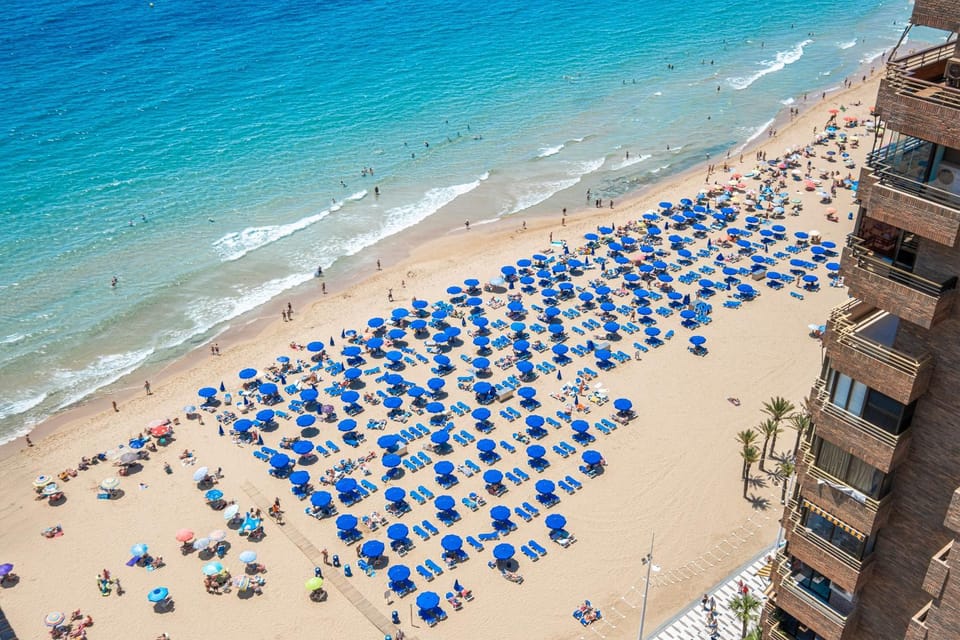 Nearby landmark, Day, People, Natural landscape, Beach, Sea view, sunbed