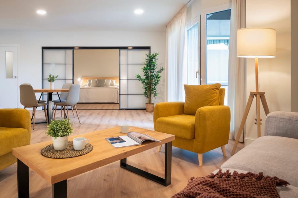 Living room, Seating area, Dining area