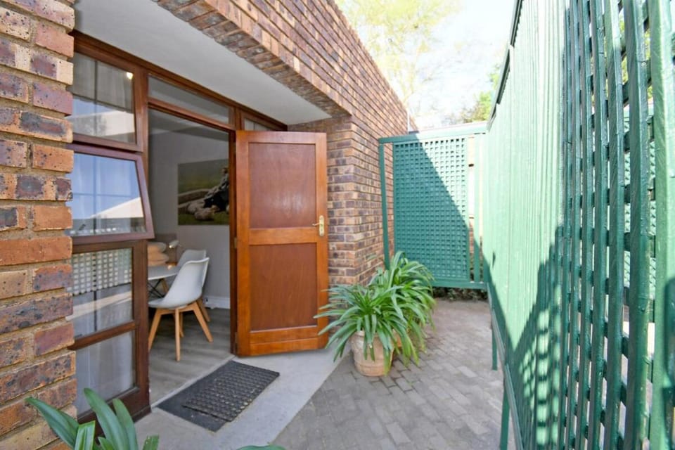 The Studio in Sandton Apartment in Sandton