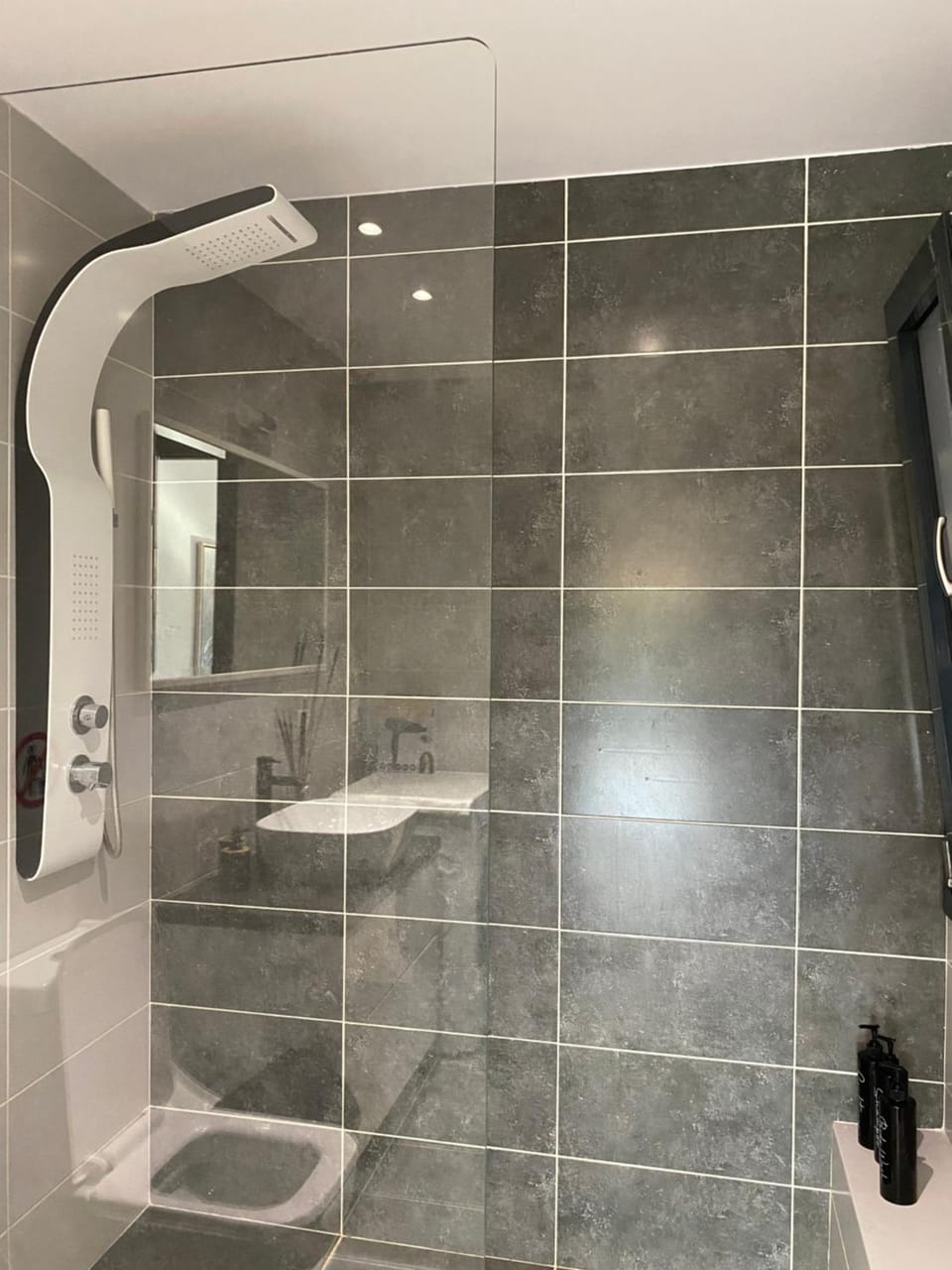 Shower, Toilet, Bathroom