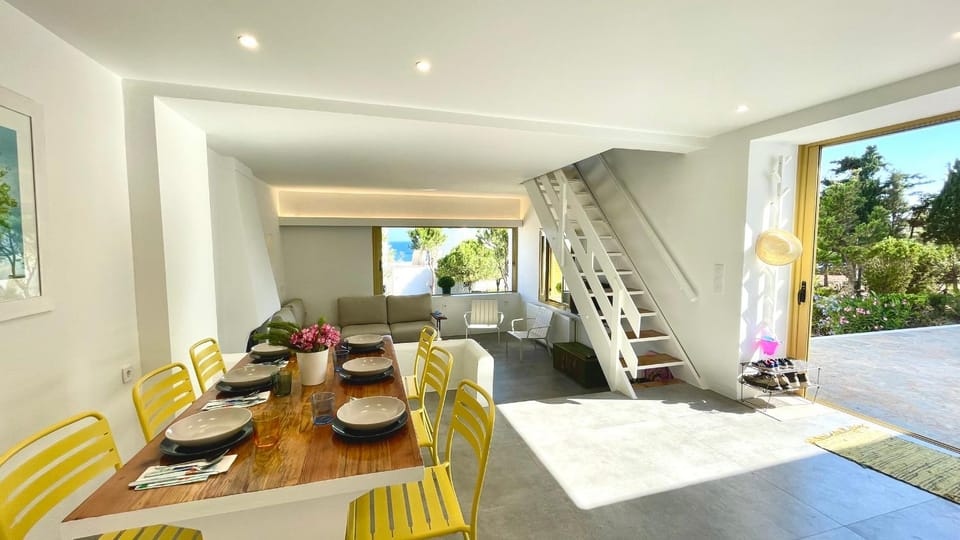 Dining area, Garden view, Sea view