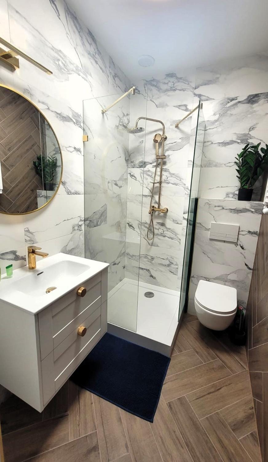 Shower, Toilet, Bathroom