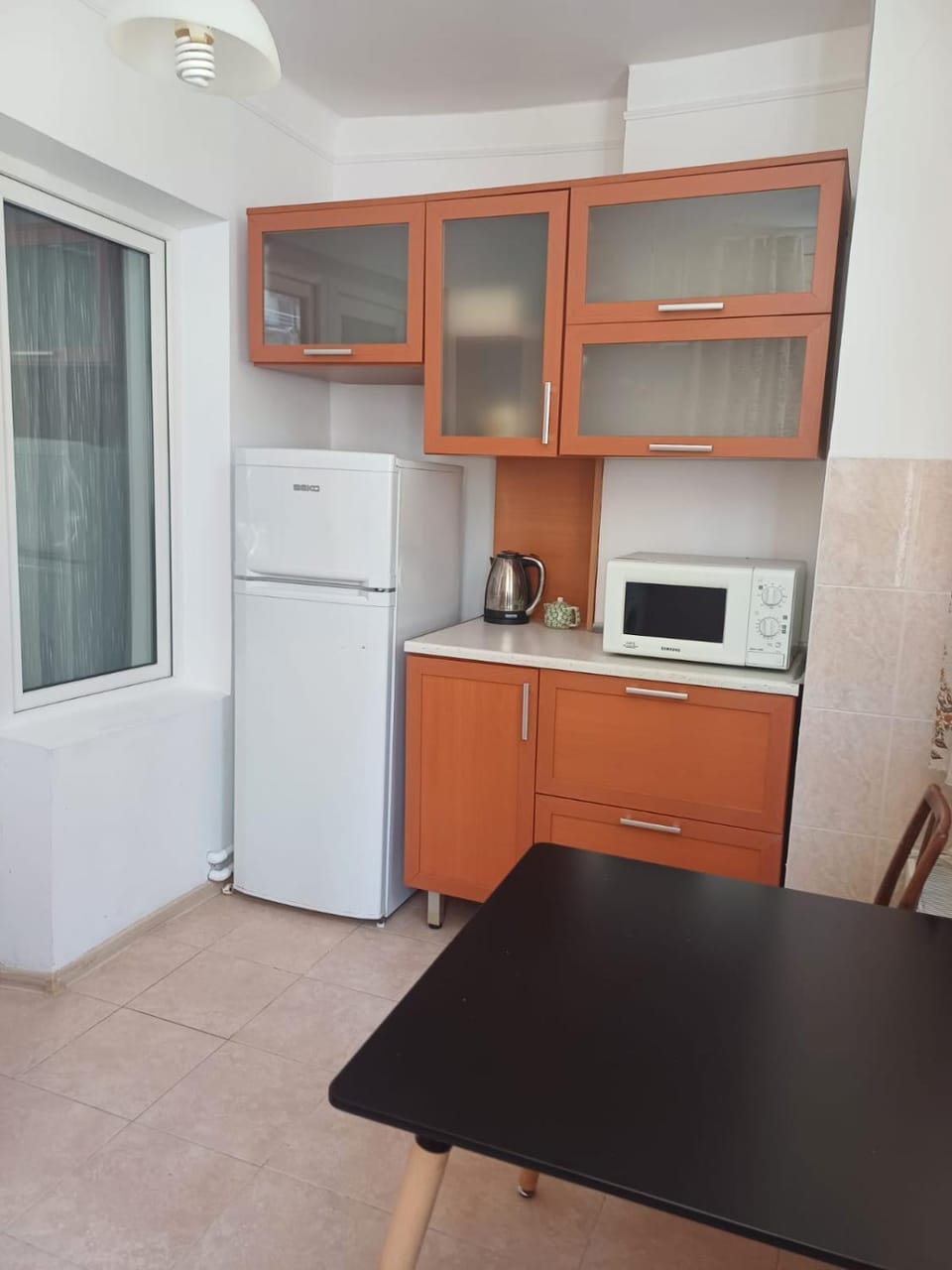 Kitchen or kitchenette, oven