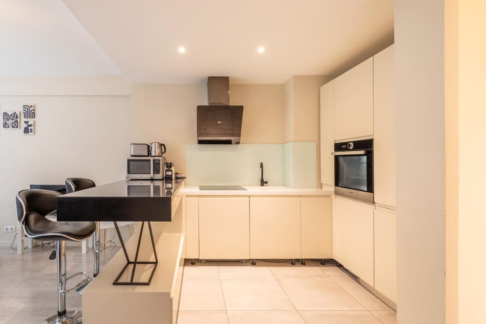 Yank's centre Juan Les Pins 5 min des plages Apartment in Antibes