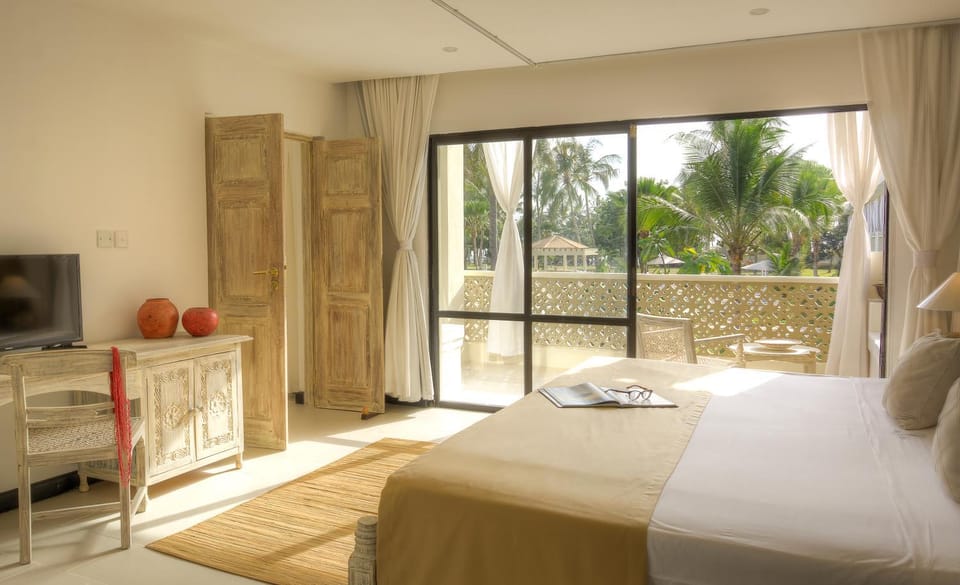 Bed, View (from property/room), Bedroom