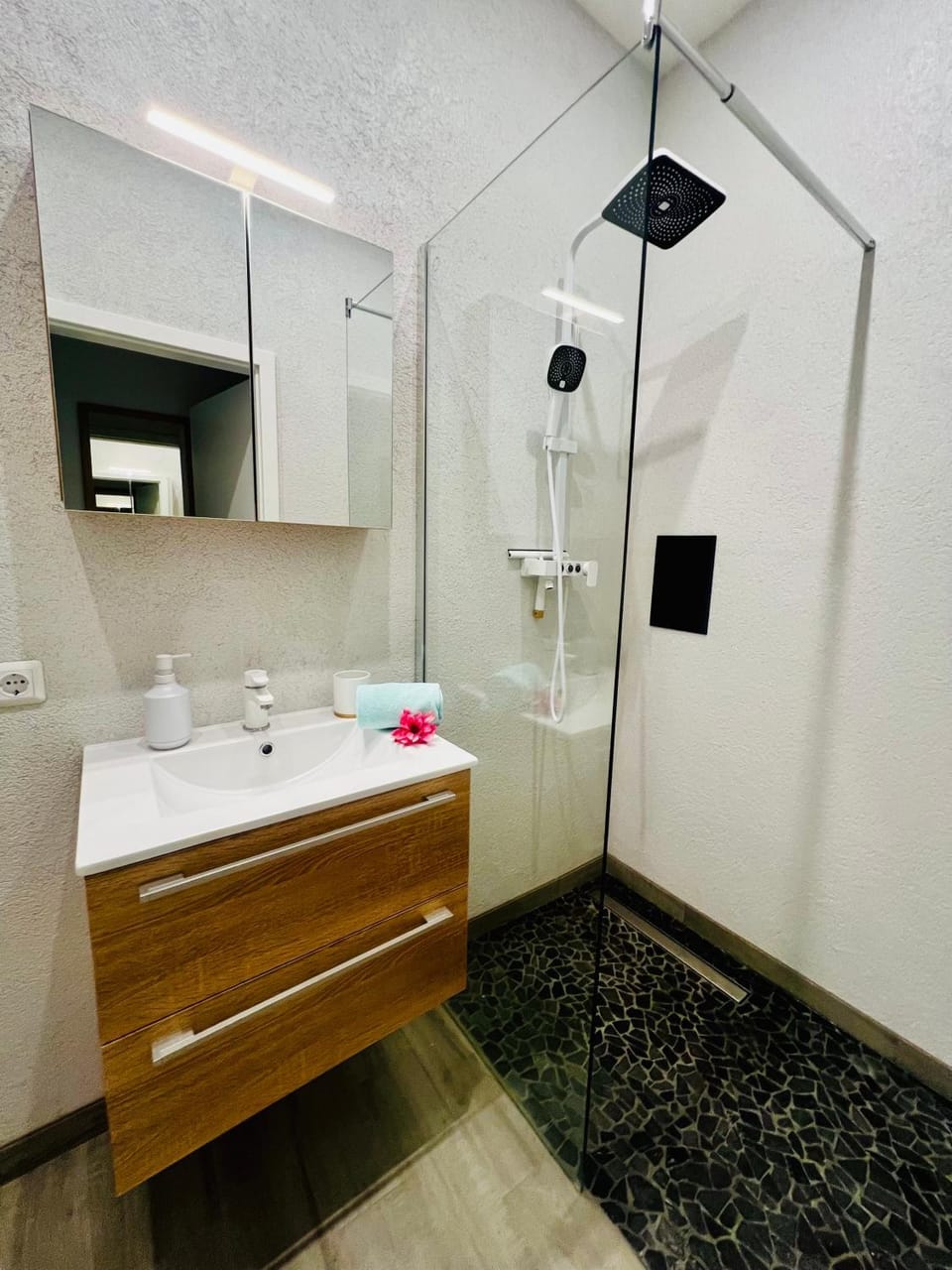 HOLI DAY SPA 2-Bett Zimmer App 4 Apartment in Berlin
