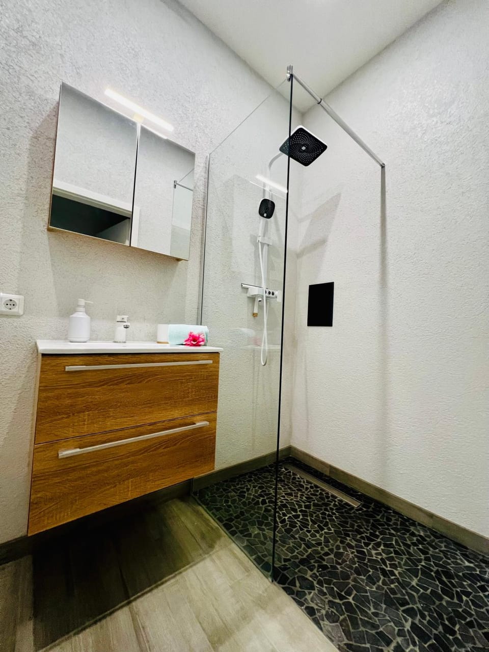 HOLI DAY SPA 2-Bett Zimmer App 4 Apartment in Berlin