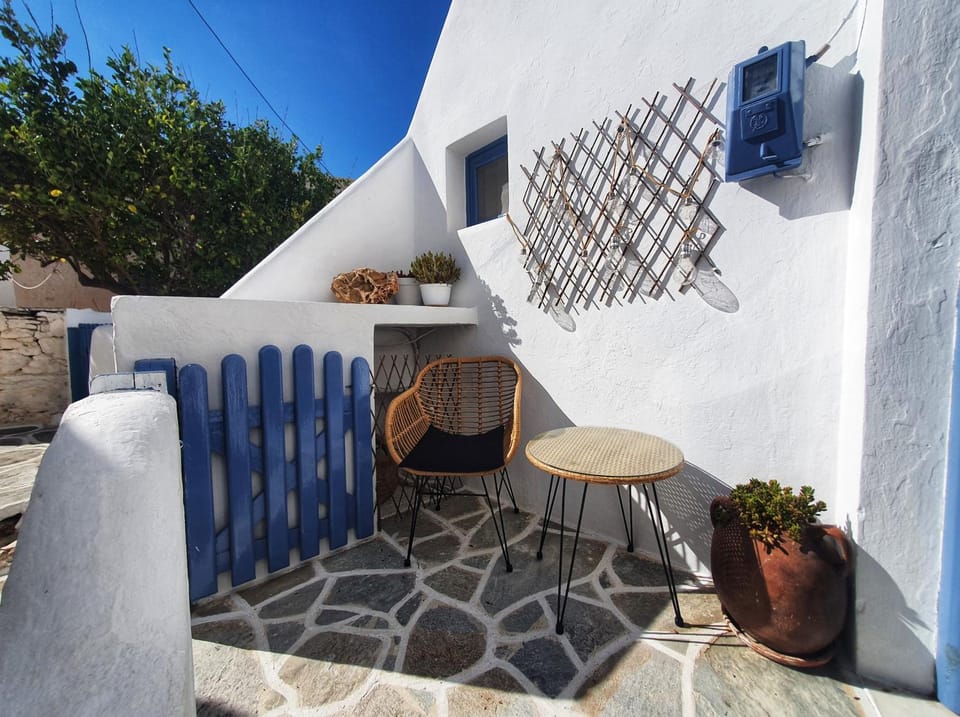 Inner courtyard view