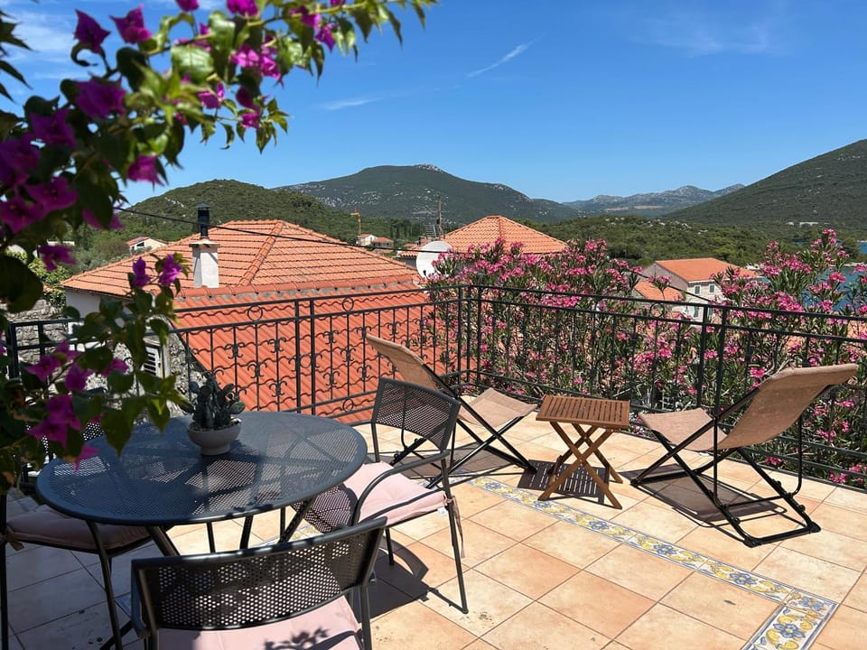 Apartments Villa Cardo Apartment in Dubrovnik-Neretva County