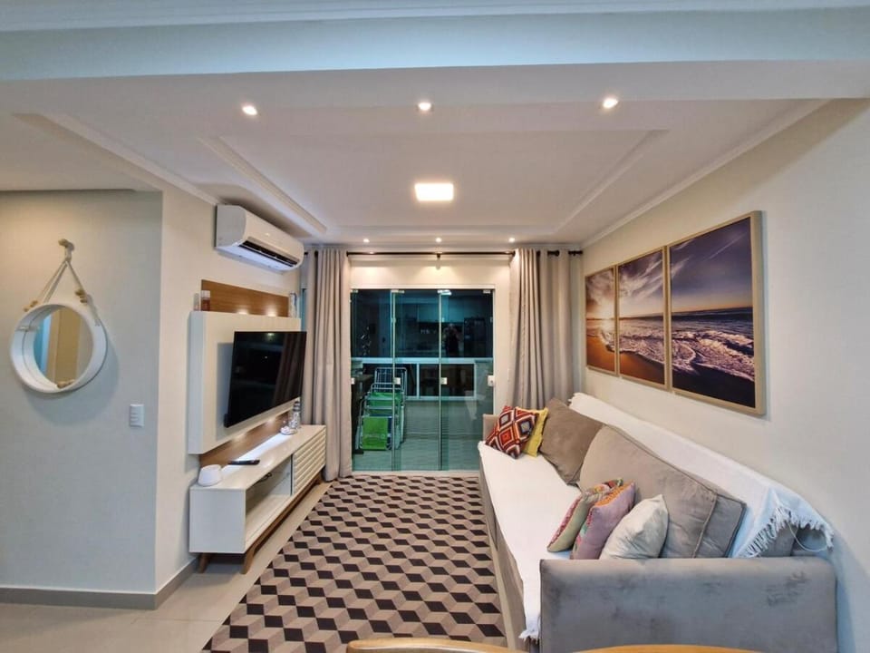 Apartamento Charmoso em Mariscal 250 metros do Mar Apartment in Bombinhas