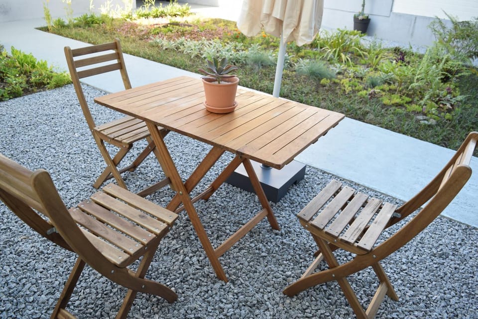 Patio, Day, Garden, View (from property/room), Dining area, Garden view