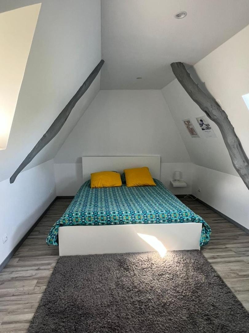 Charme d'antan confort moderne - maison familial avec jardin clos - Côte d'Albâtre Bed and Breakfast in Normandy