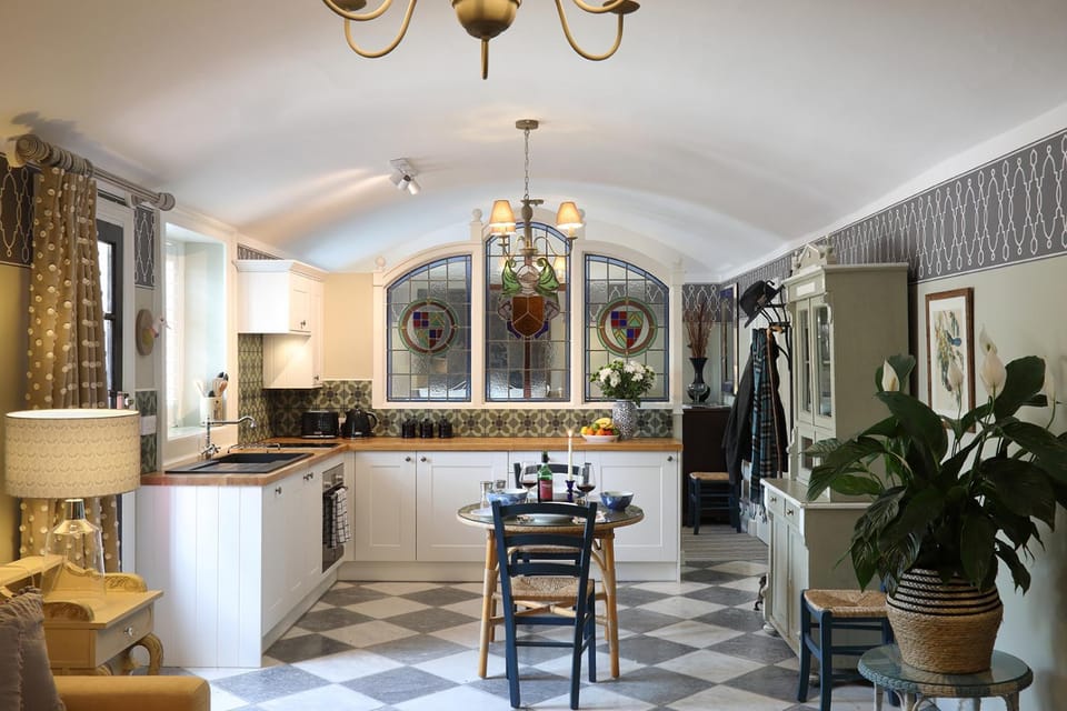 Kitchen or kitchenette, Living room, Dining area