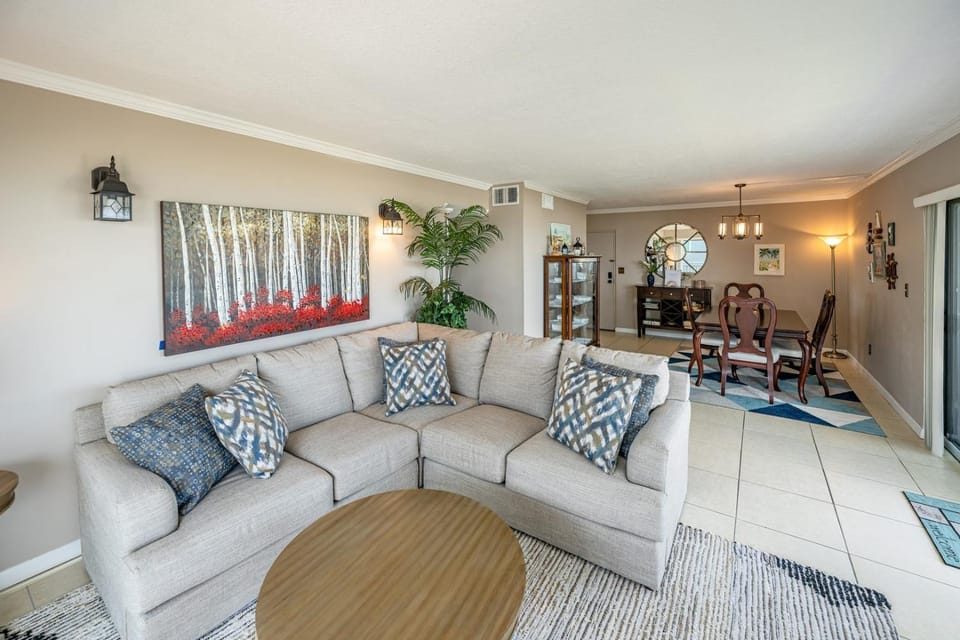 Ocean House 322 Ocean Vistas House in Crescent Beach