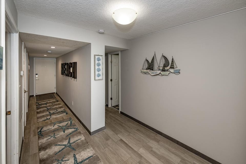 Sand Dollar 507 Penthouse Paradise House in Crescent Beach