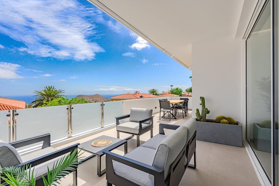 Natural landscape, View (from property/room)