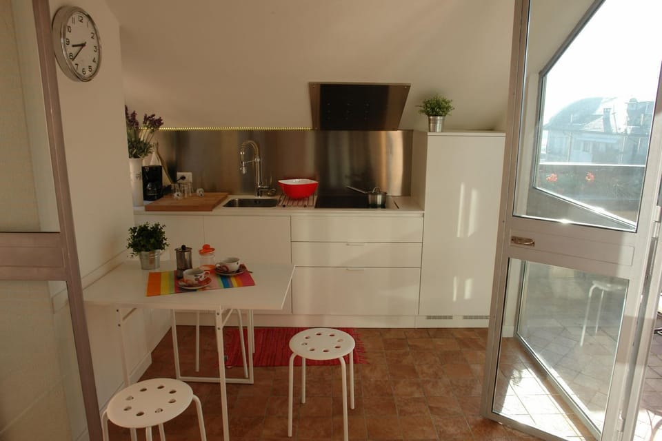 Kitchen or kitchenette, stove