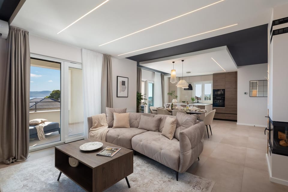 TV and multimedia, Living room, Seating area