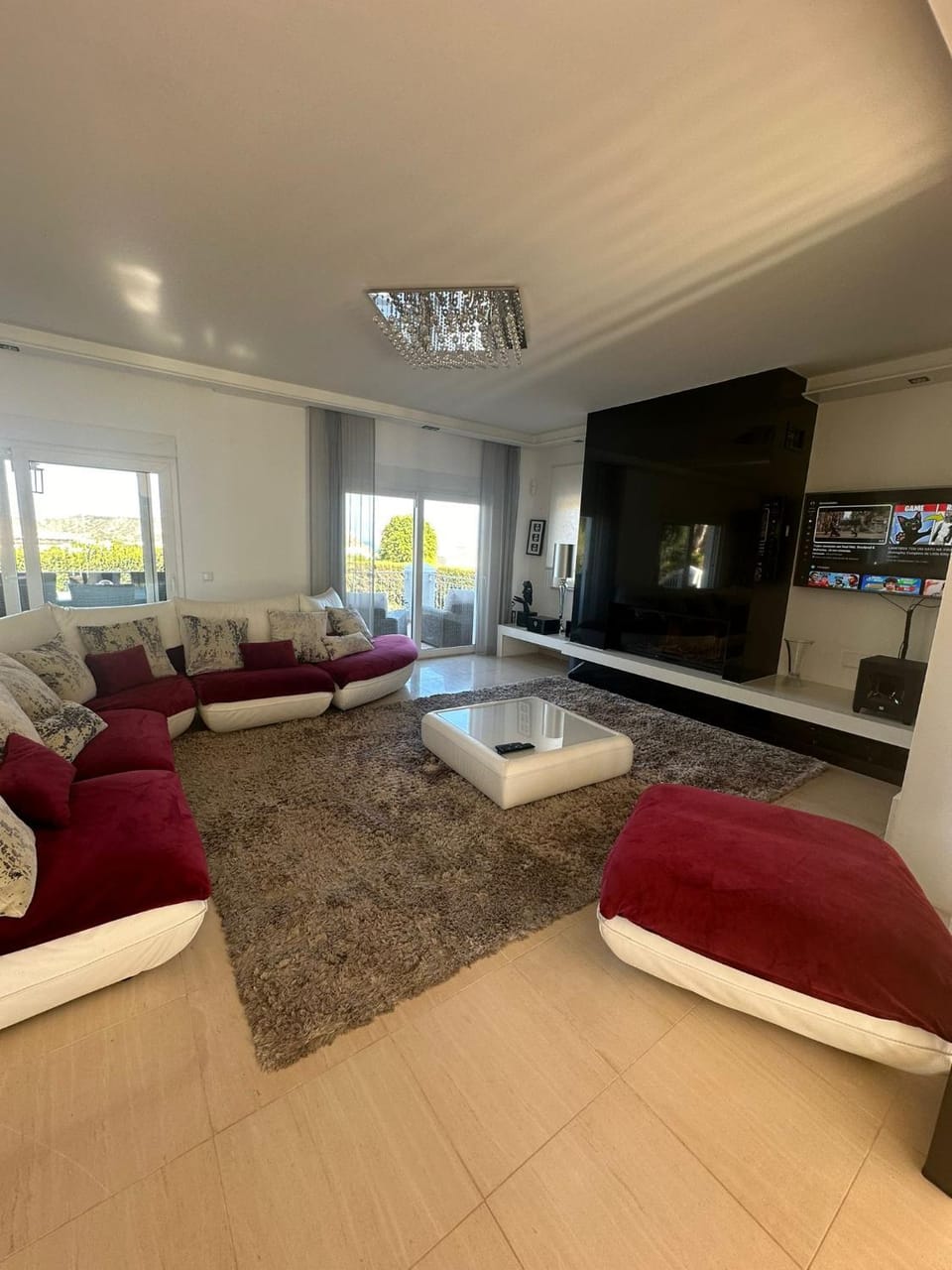 TV and multimedia, Living room, Seating area