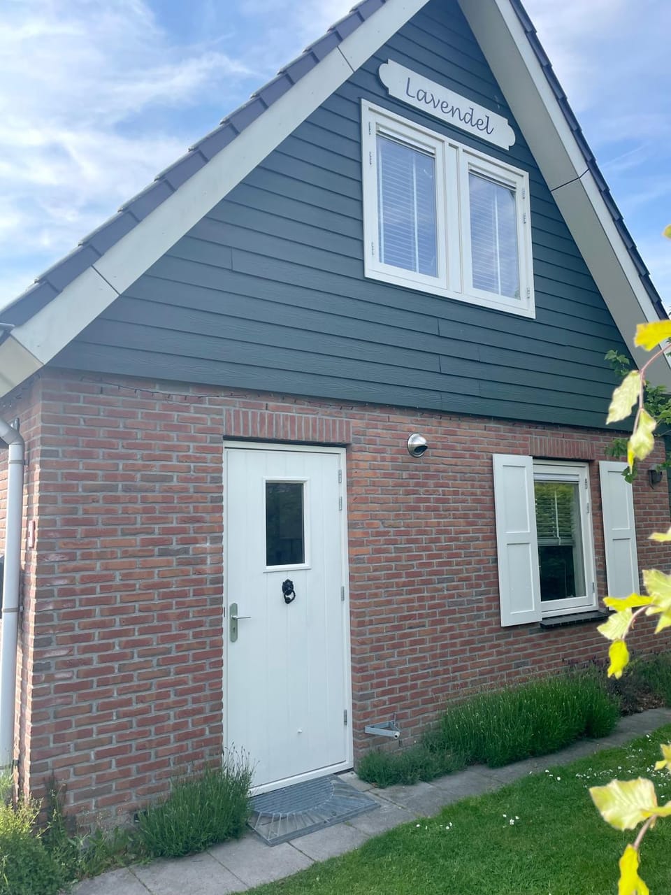 Property building, Day