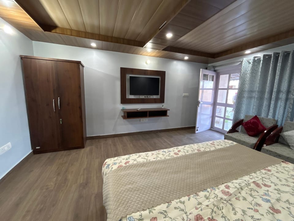 Bed, wardrobe
