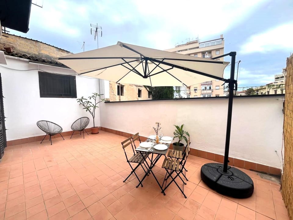 Day, Balcony/Terrace, Balcony/Terrace, Dining area
