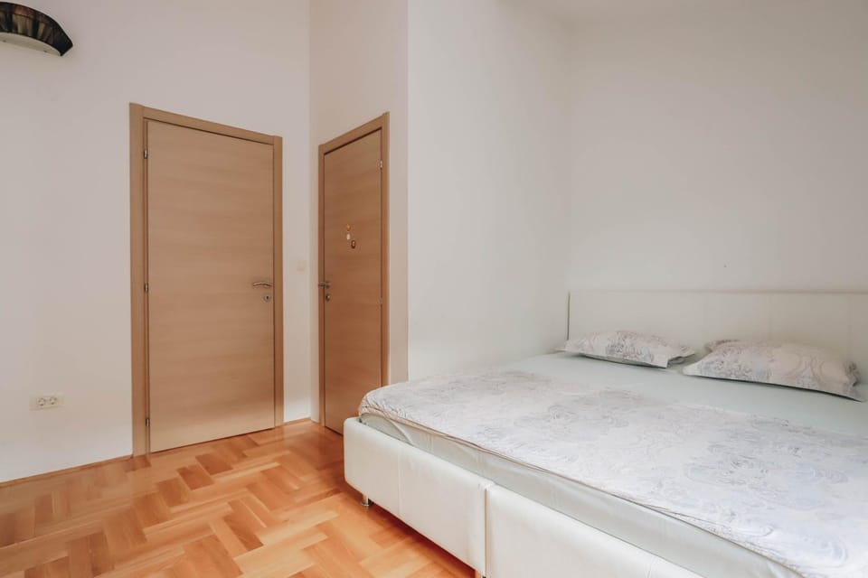 Duplex 3 bedrooms on the first line in Petrovac Apartment in Budva Municipality