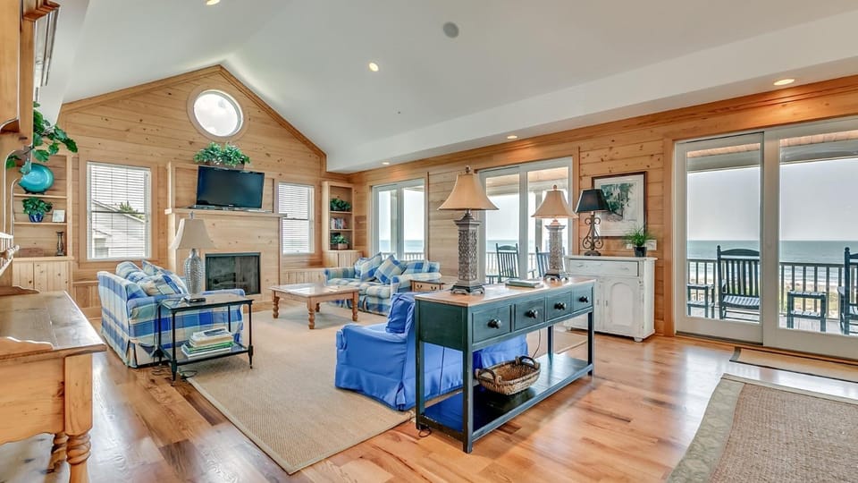 Mr, Bugs Summer House home by Peace Vacations House in South Carolina