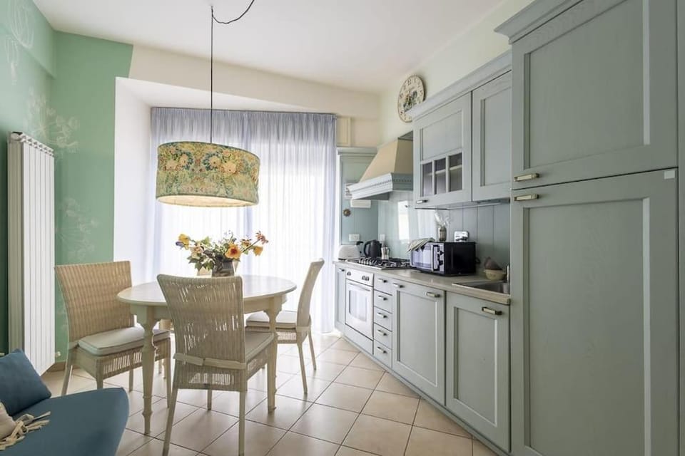 Trilocale vista spiaggia/mare Apartment in Diano Marina