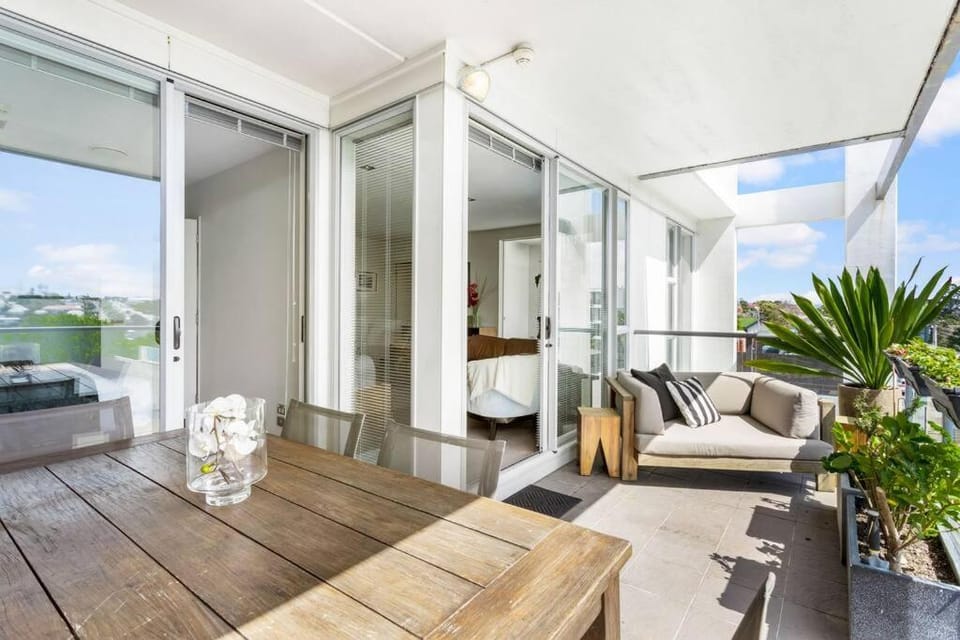 Patio, Day, View (from property/room), Balcony/Terrace, Seating area