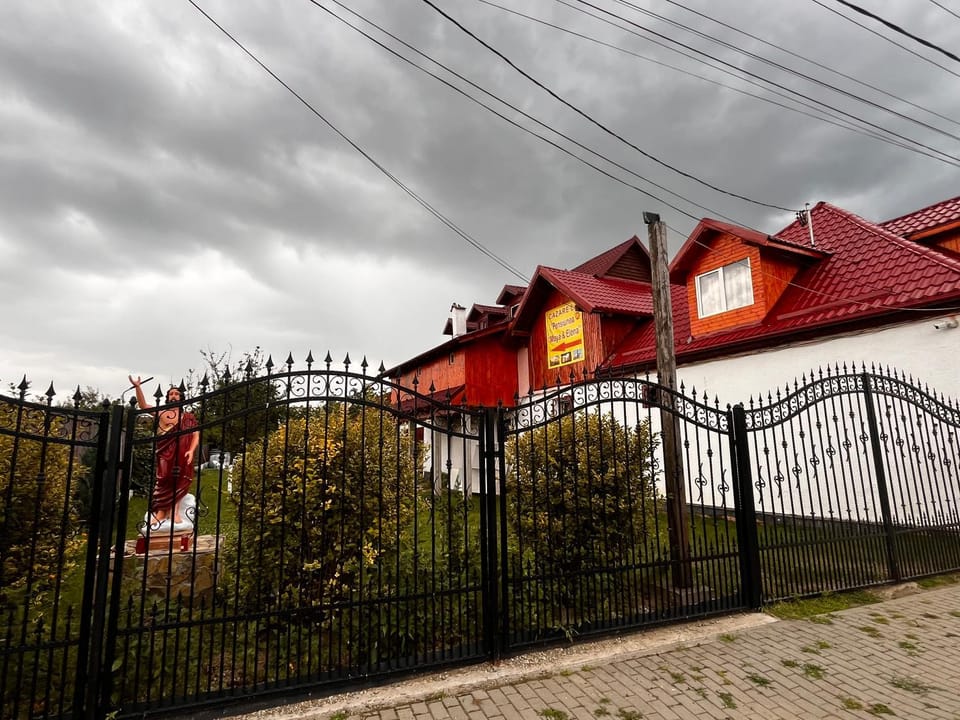 Maya & Elena Bed and Breakfast in Romania