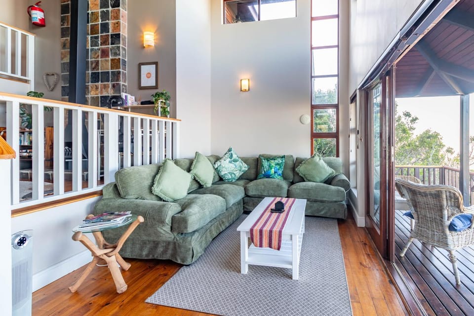 View (from property/room), Living room, Seating area