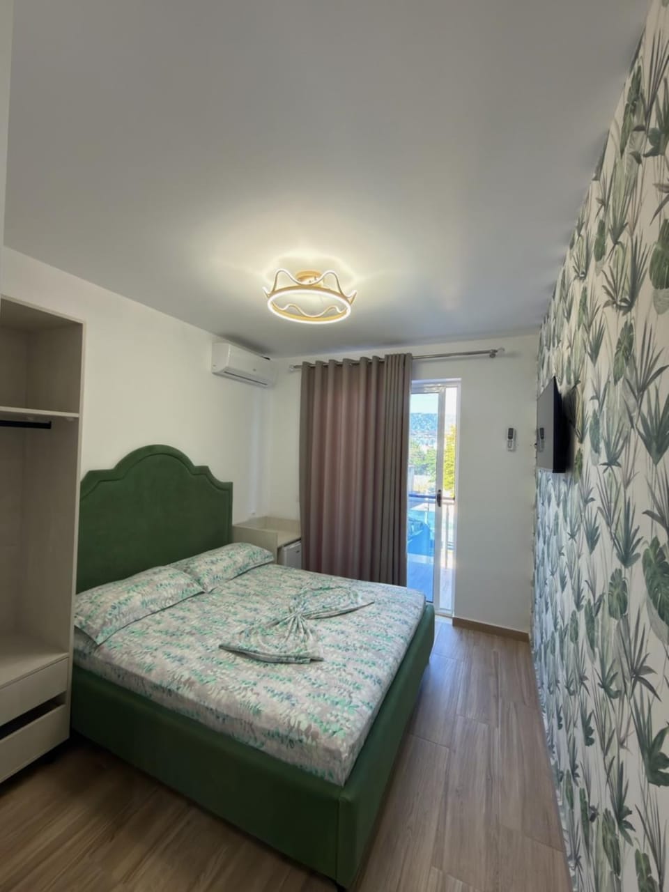 Hotel De La Playa Apartment hotel in Montenegro