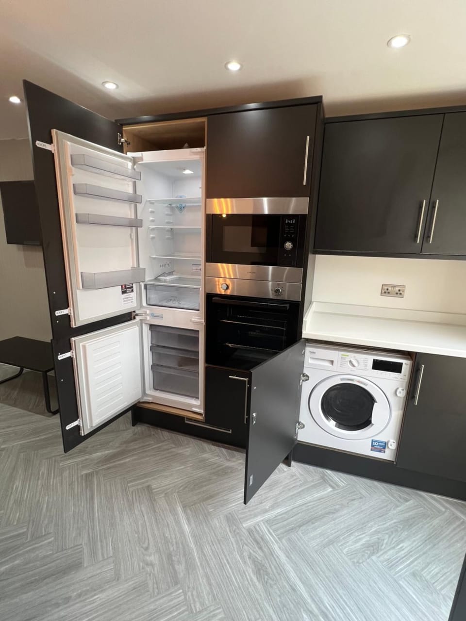 Stylish Flat in London Apartment in Romford