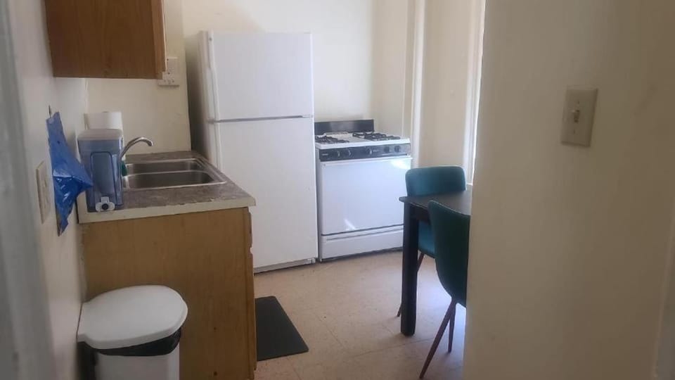 3 Bedrooms Apartment 2F Apartment in Brooklyn