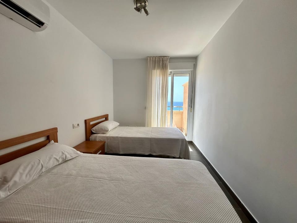 Candela 55 Dúplex con terraza y piscina Apartment in Andalusia