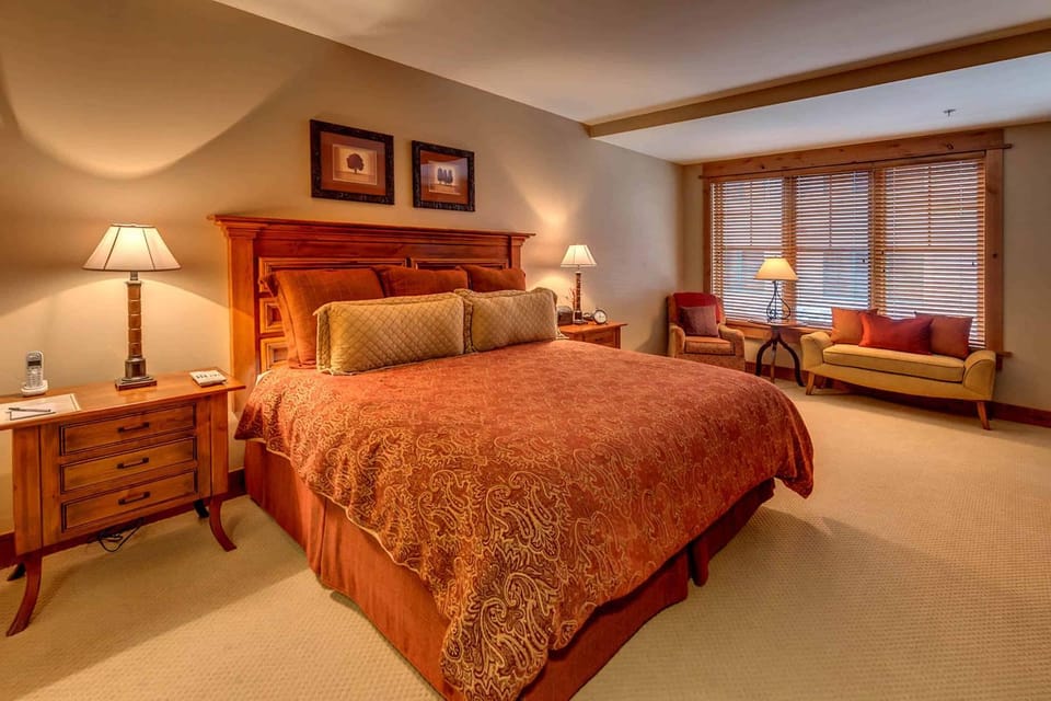 Catamount Lodge 206 by East West Hospitality Apartment in Northstar Drive