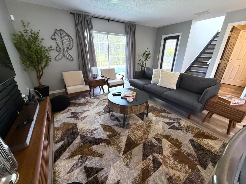 Updated Southern Dunes Pool Home House in Haines City