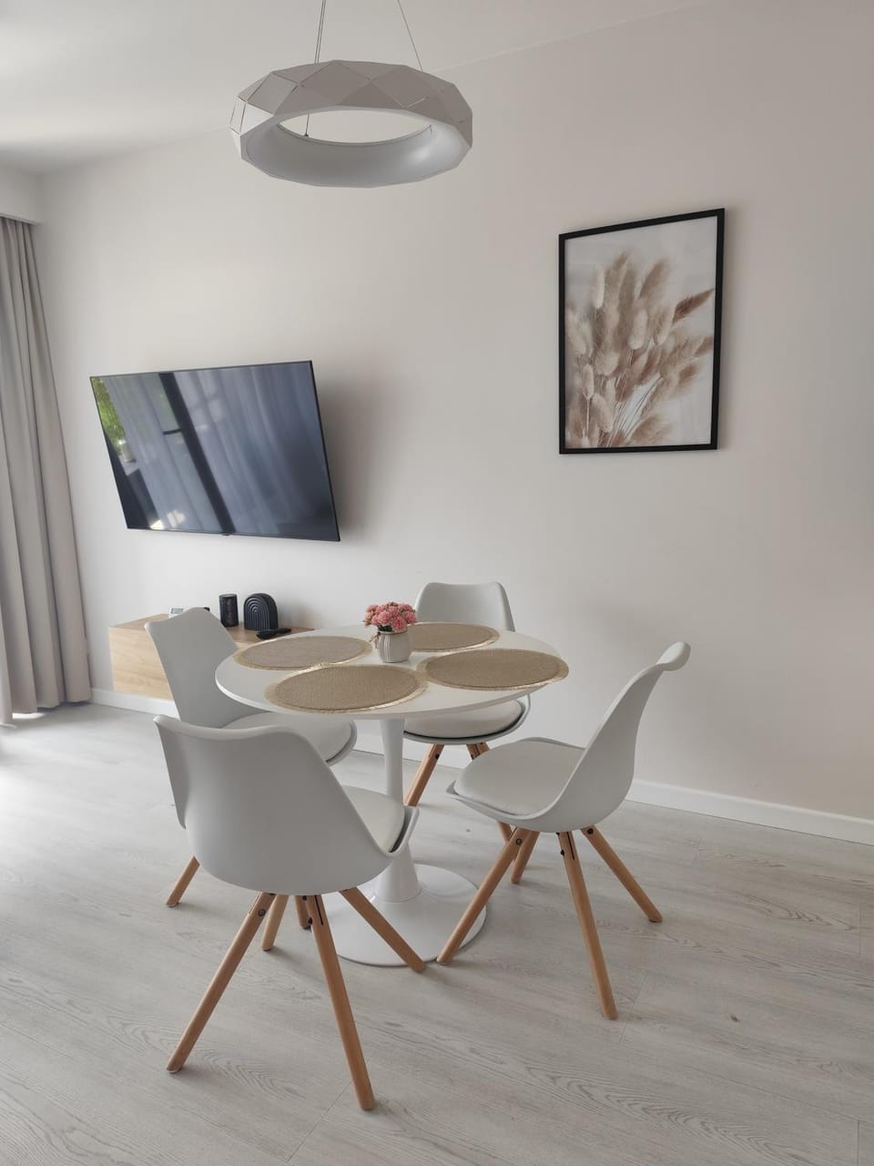 Apartament MATEO- SUNSET Ustronie Morskie Apartment in West Pomeranian Voivodeship, Poland