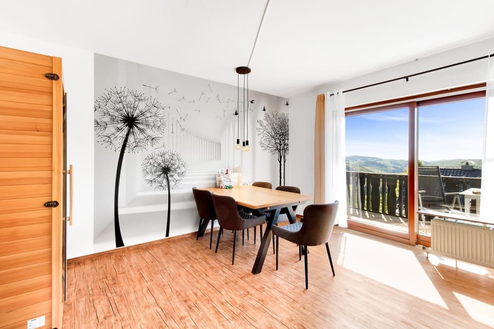 Balcony/Terrace, Living room